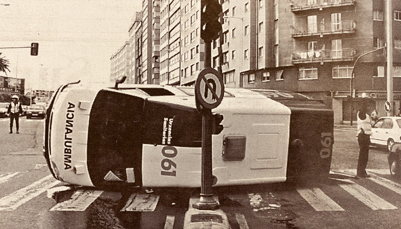 Ambulancia volcada 1999