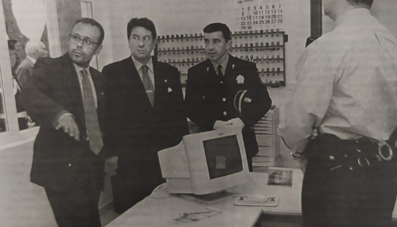 Vu00e1zquez y Nogueira 1998