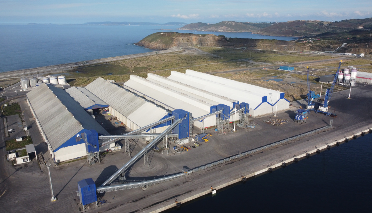 Instalaciones en Punta Langosteira