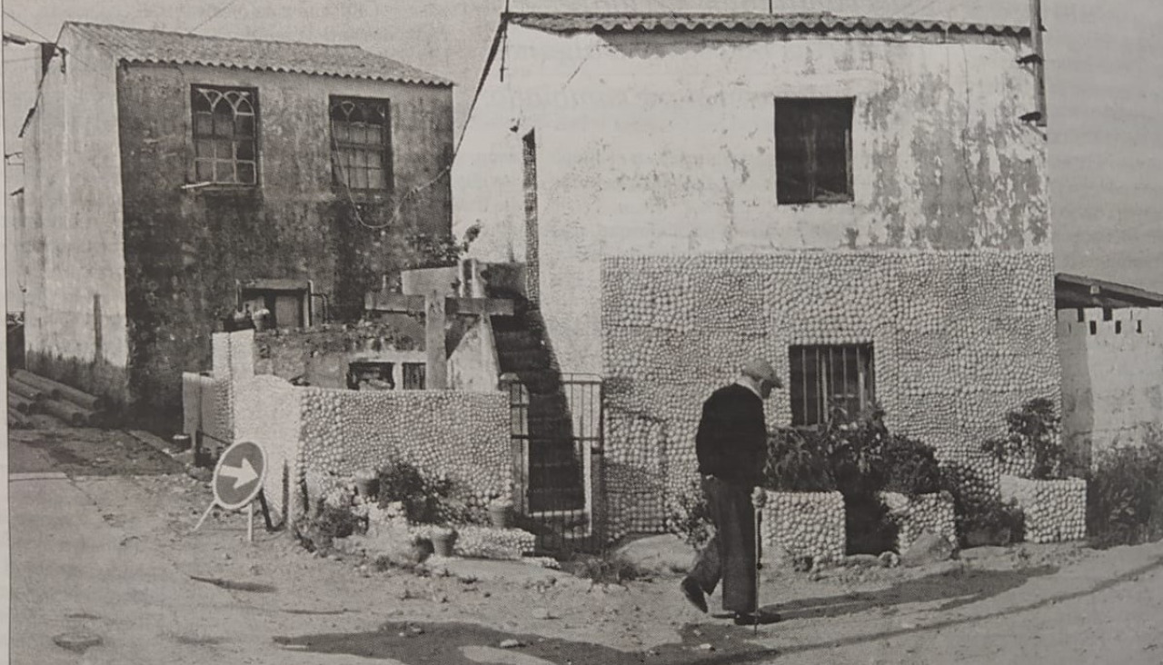 Casas eiru00eds 1998