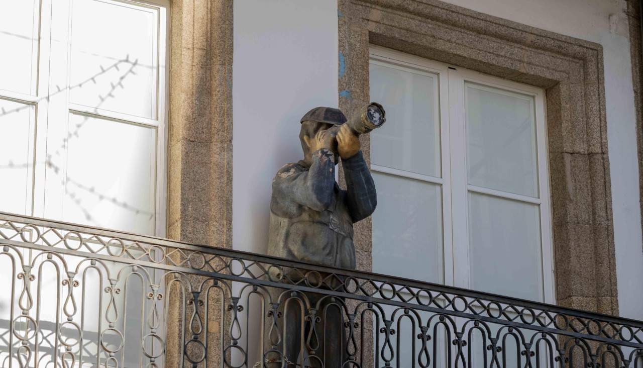 Foto artus 6 18545665