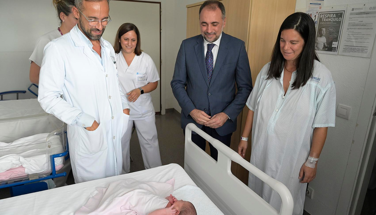 20230925 Inicio vacinaciu00f3n VRS comesanha materno2