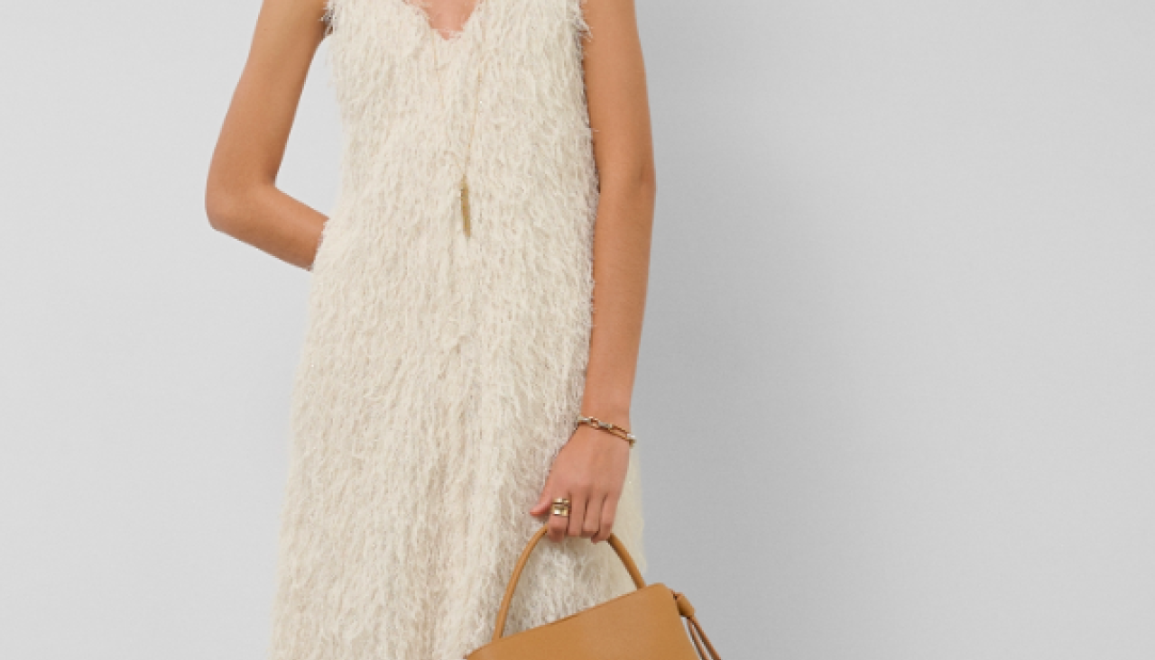 Vestido de sisas en un tejido fantasiu0301a de Roberto Verino 