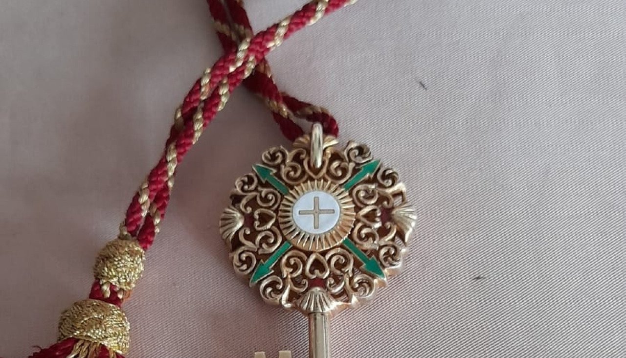 LLAVE CORDON