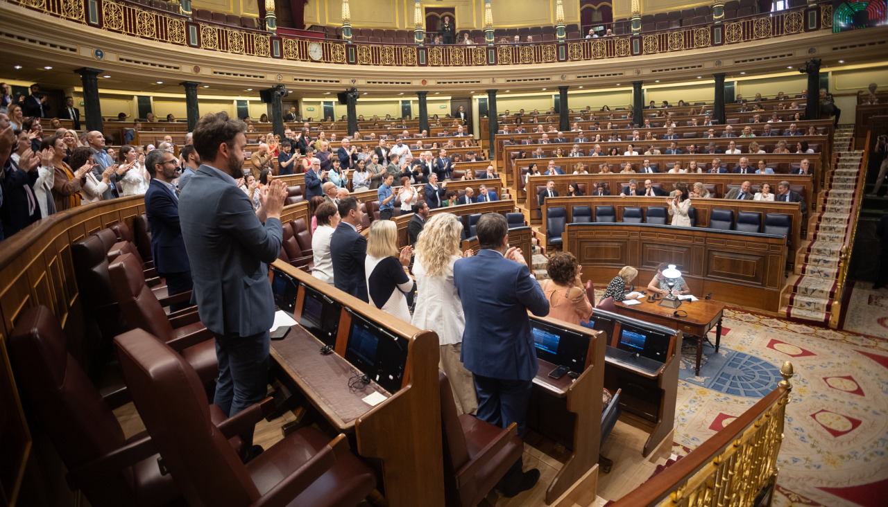 El Congreso da luz verde a la ley de paridad pese al ‘no’ de PP y Vox