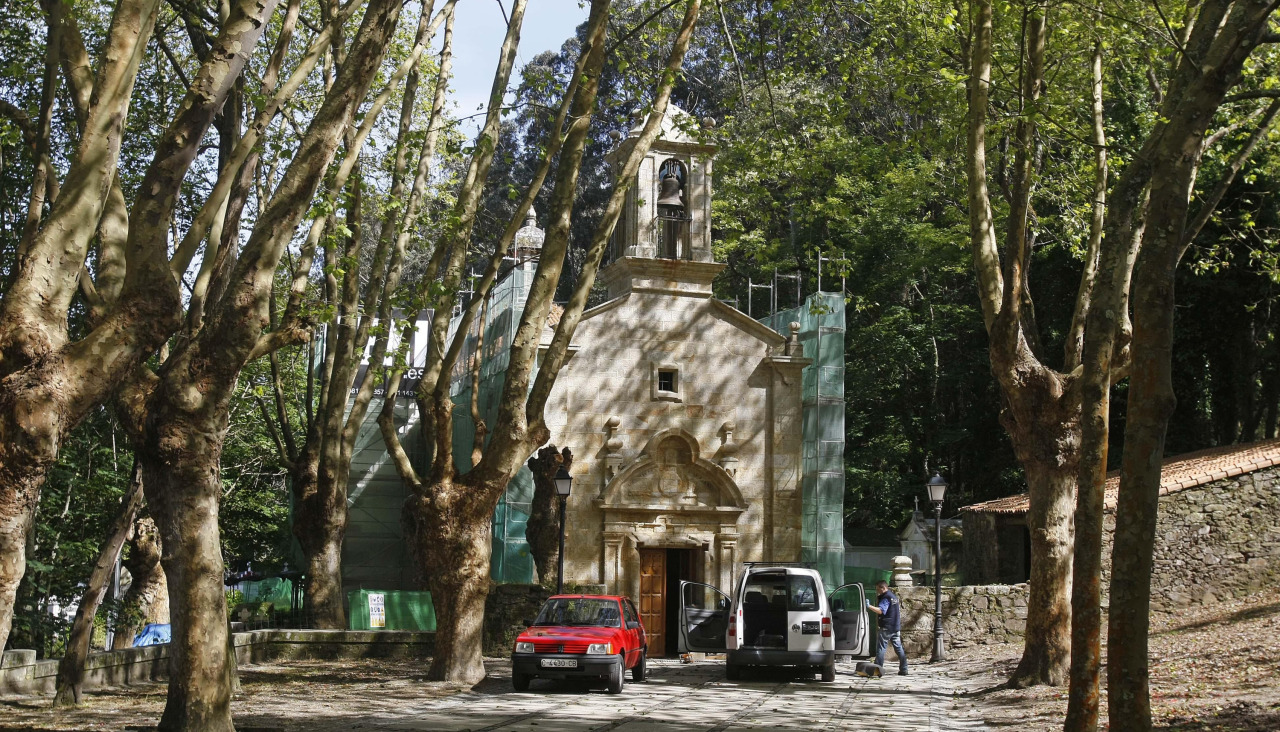 Iglesia de Liu00e1ns @ Quintana