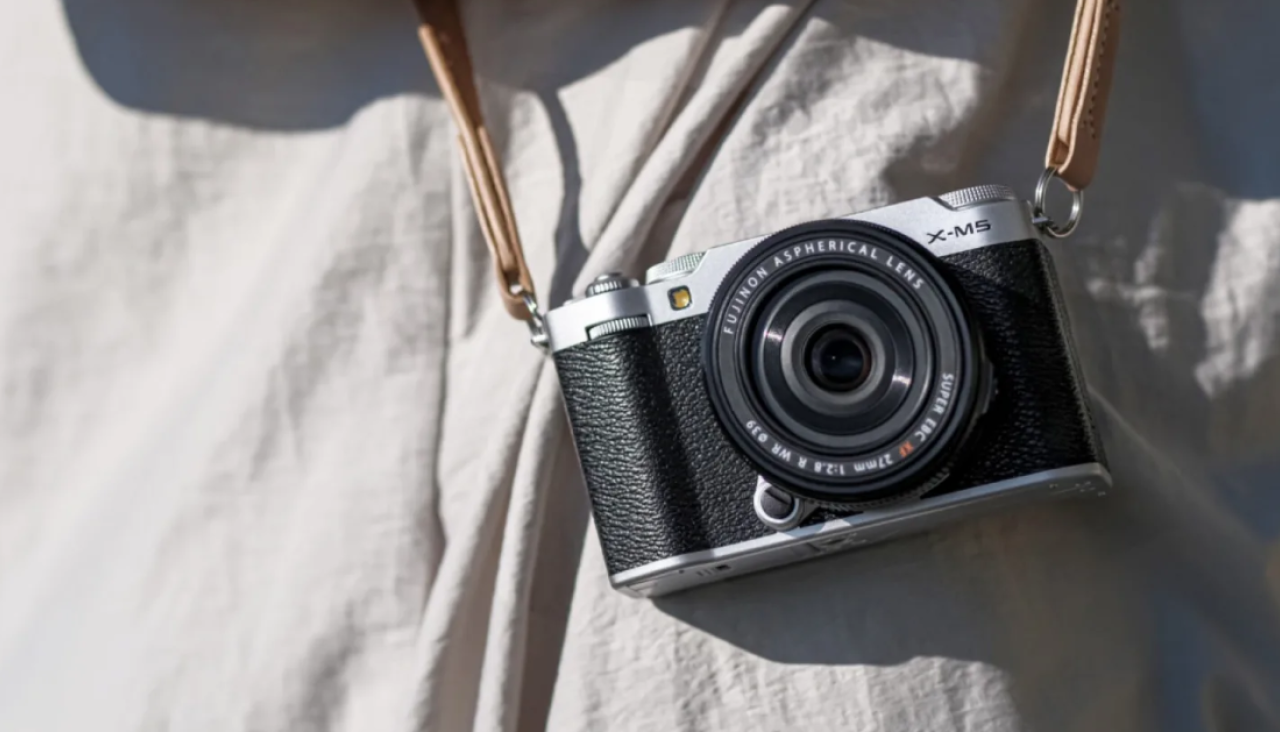 Cau0301mara X M5, de Fujifilm. I FUJIFILM