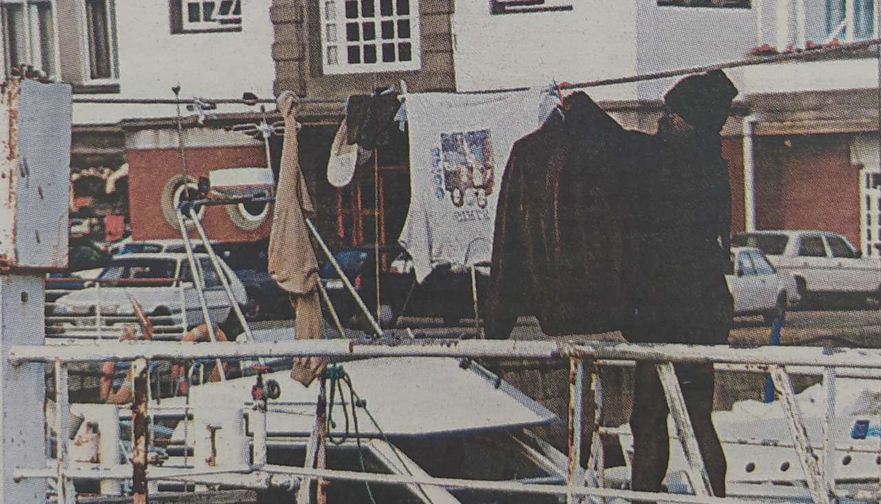 Okupa en la marina 1998