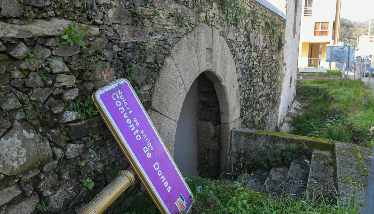 Monasterios 2 13574417