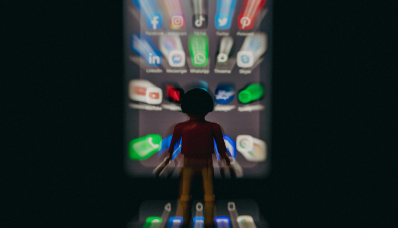 Florian schmetz UAwNxfXESDY unsplash