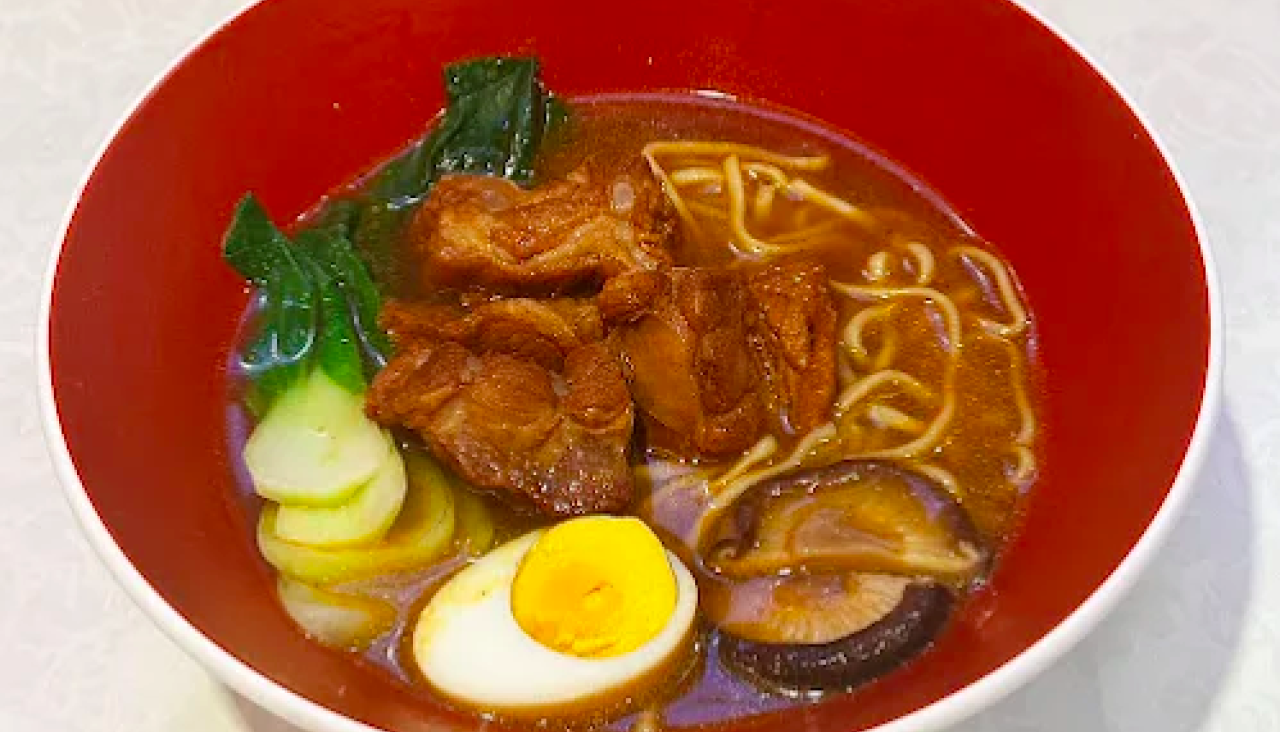 Ramen de costilla de Anda Noodle 
