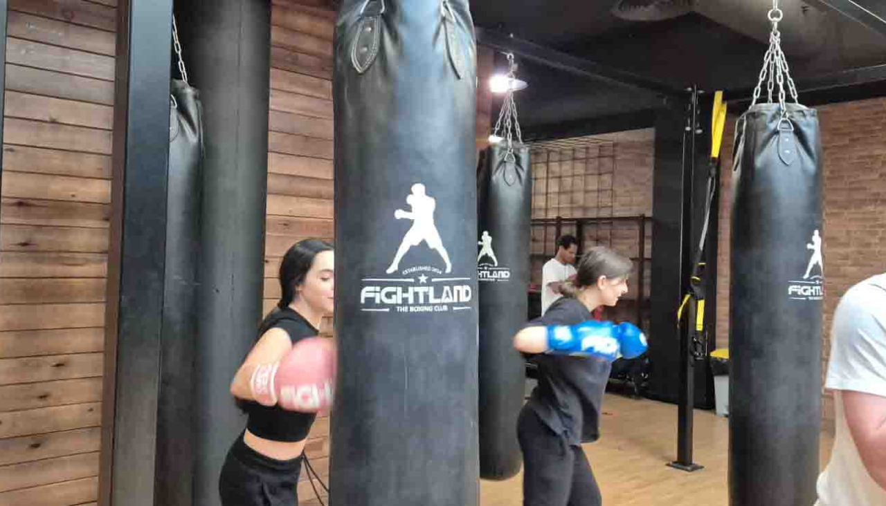 De la pasiou0301n al liderazgo deportivo. Formaciou0301n para futuros liu0301deres en actividad fiu0301sica y animaciou0301n sociodeportiva