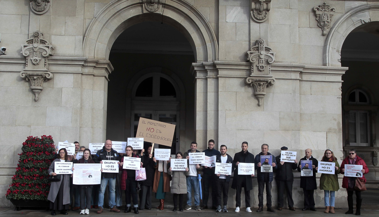 Manifestación de Aprovij contra la okupación @Quintana (6)