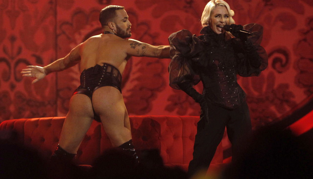 Un momento de la actuación de Nebulossa @ EFE