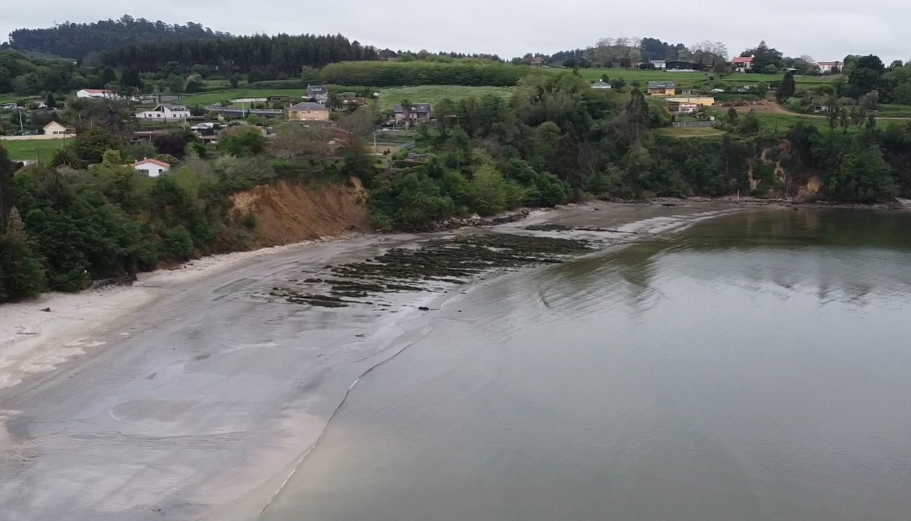 Vista de la playa de O Regueiro, en Bergondo