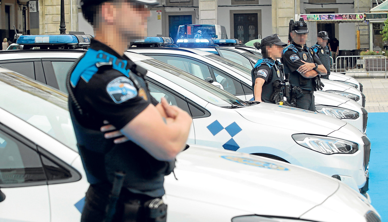 Presentación de nuevos vehículos de la Policía Local en agosto