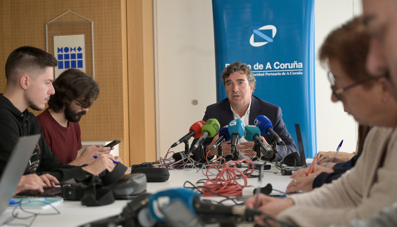 El presidente de la Autoridad Portuaria de A Coruña, Martín Fernández Prado