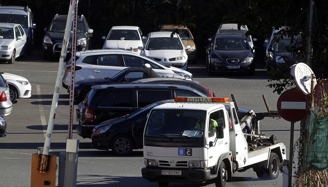Vehículos en el depósito de la grúa municipal