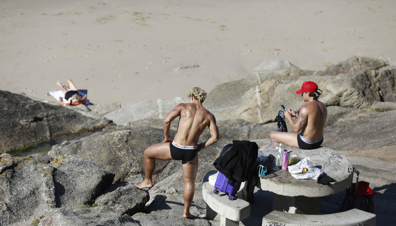 Los coruñeses aprovecharon los rayos de sol para acudir a las playas de la ciudad