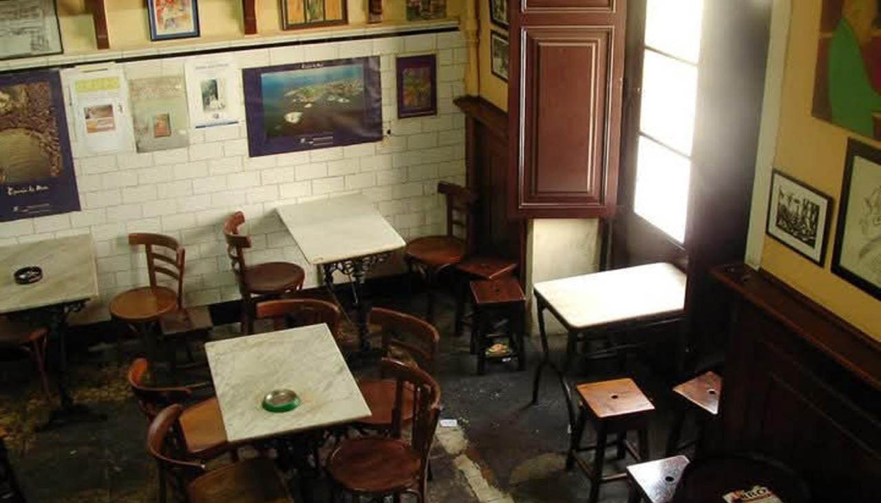 Casa Enrique, en junio de 2006, días antes de su cierre