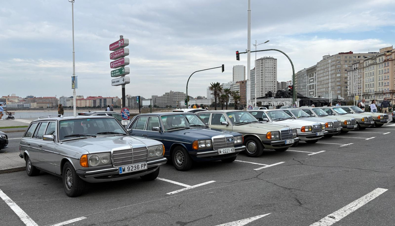 La concentración de Mercedes W123 en Riazor