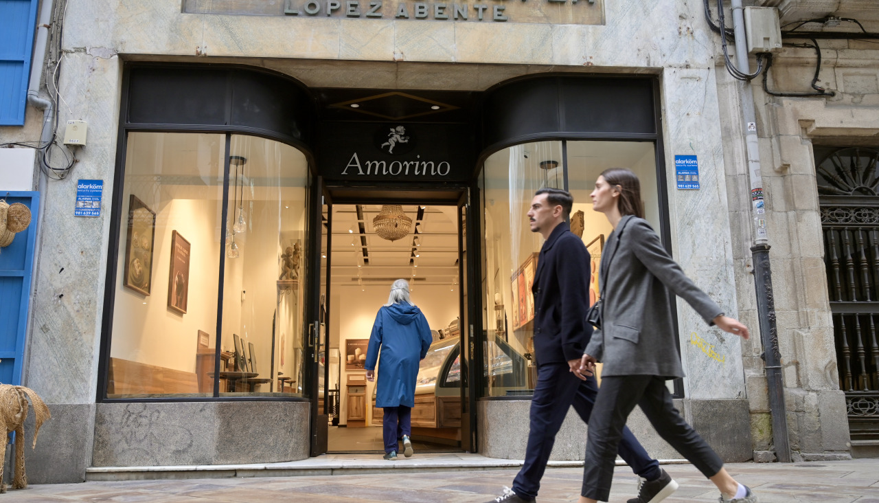 Apertura de la heladería Amorino en A Coruña