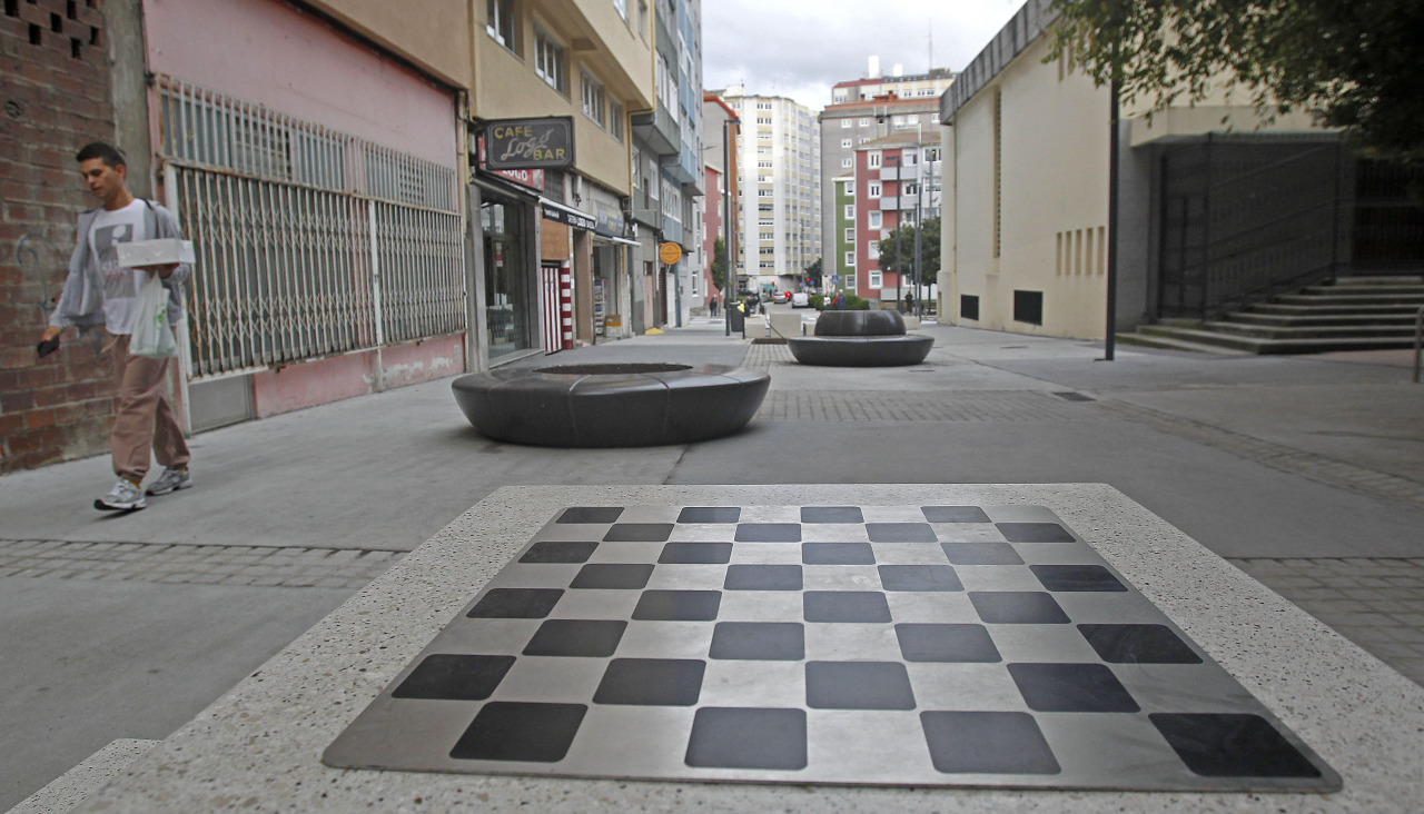 La ronda peatonal presenta su decoración