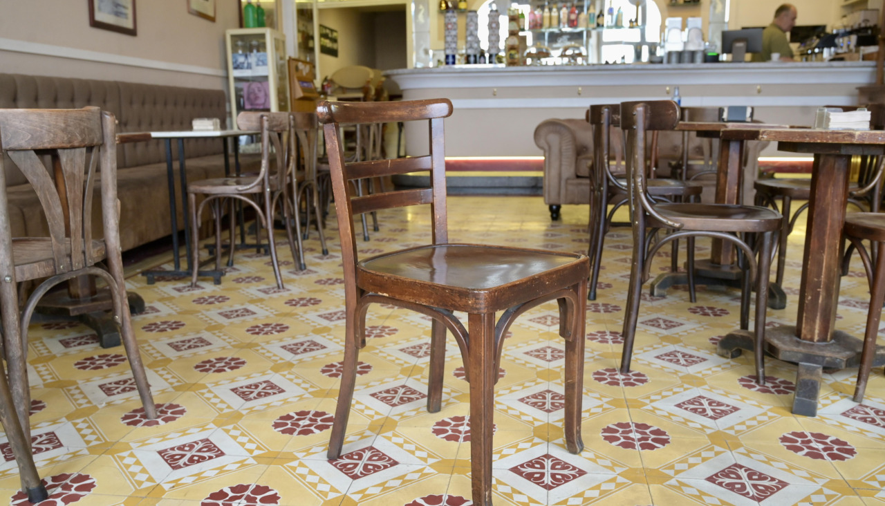 Silla de Ricardo Cervigón Guerra en La Dársena