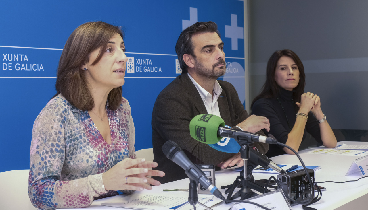 Los conselleiros Vázquez, Calvo y Allegue, este martes, en rueda de prensa en San Caetano