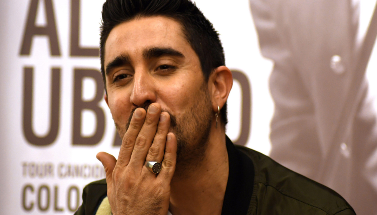 El cantante vasco Alex Ubago