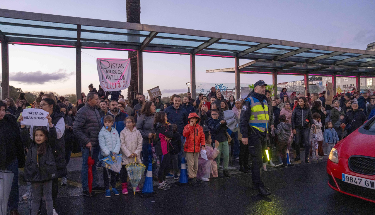 El Concello cerró los recintos por falta de seguridad y mantenimiento