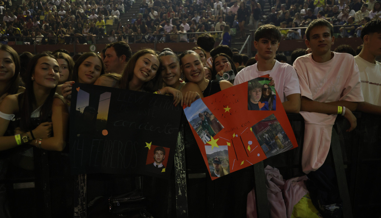 Aficionados durante uno de los conciertos de Quevedo