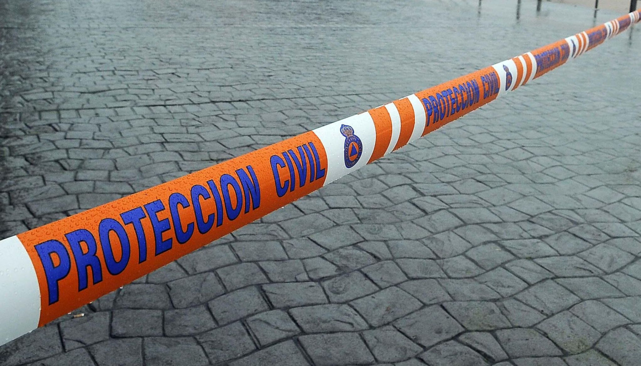 Vallado de seguridad por parte de Protección Civil