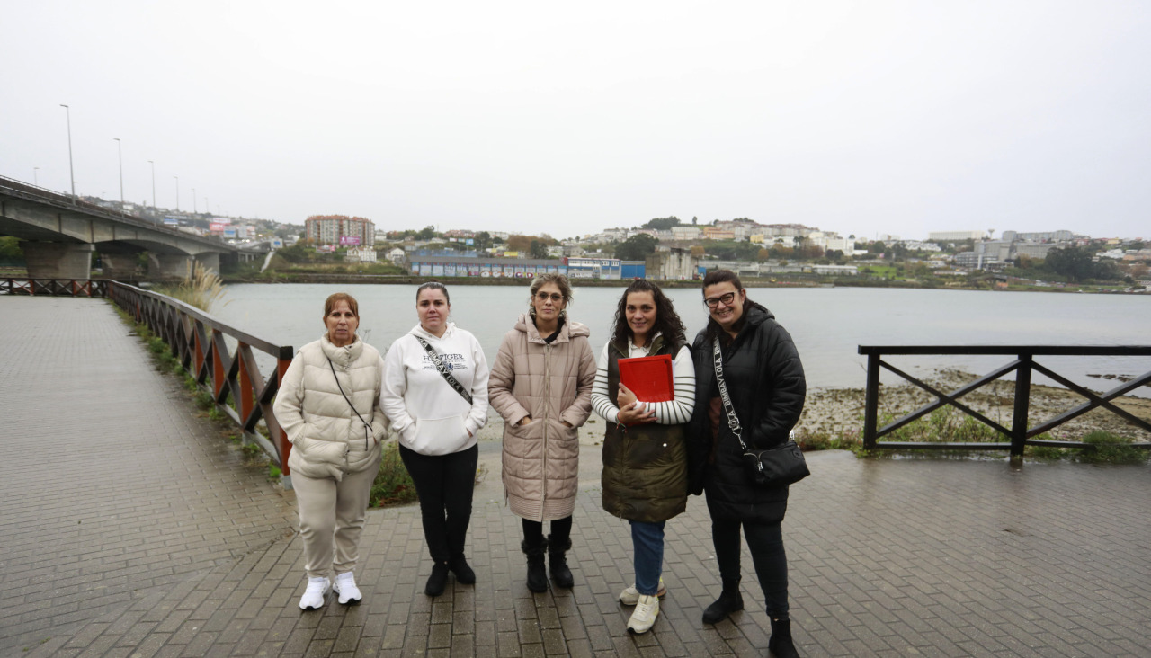 María Dolores Amado, María del Carmen Amado, María José Mengual, Jennifer Álvarez e Isabel Becerra