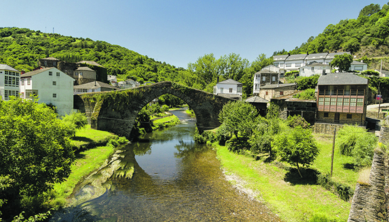 De Navia de Suarna ás Pontes de Gatín... portos de Ancares