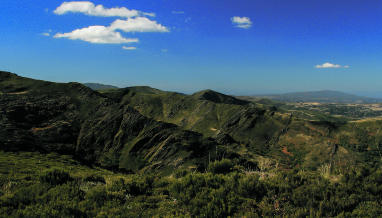 De Montederramo a Manzaneda... a través do Macizo Central ourensán