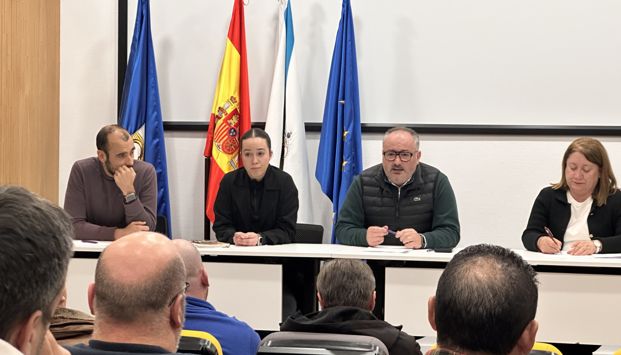 Rioboo trasladó el plan a las asociaciones del municipio