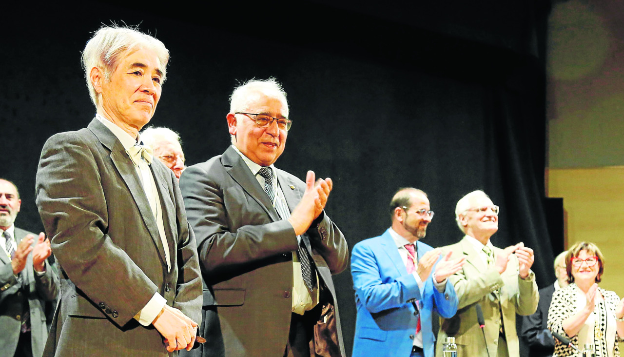 Takekazu Asaka Académico de honra da RAG e Premio Ramón Cabanillas