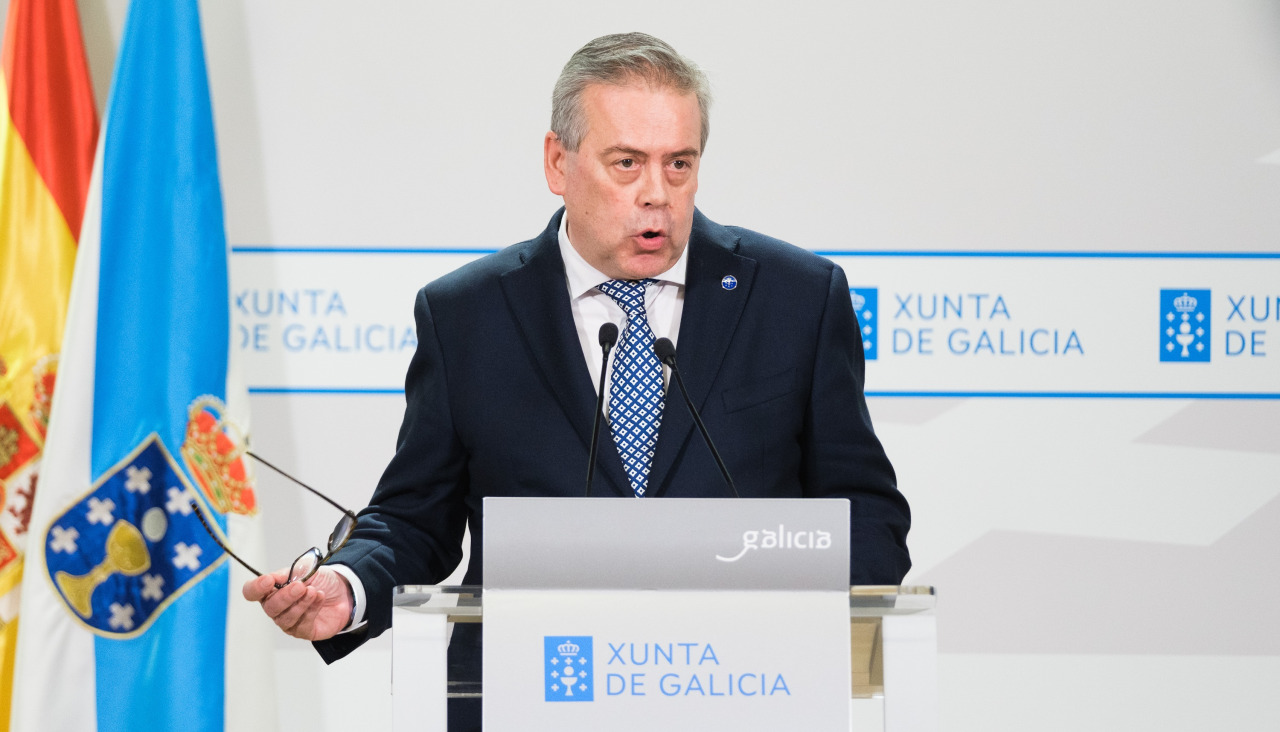 O conselleiro de Sanidade durante unha intervención en rolda de prensa