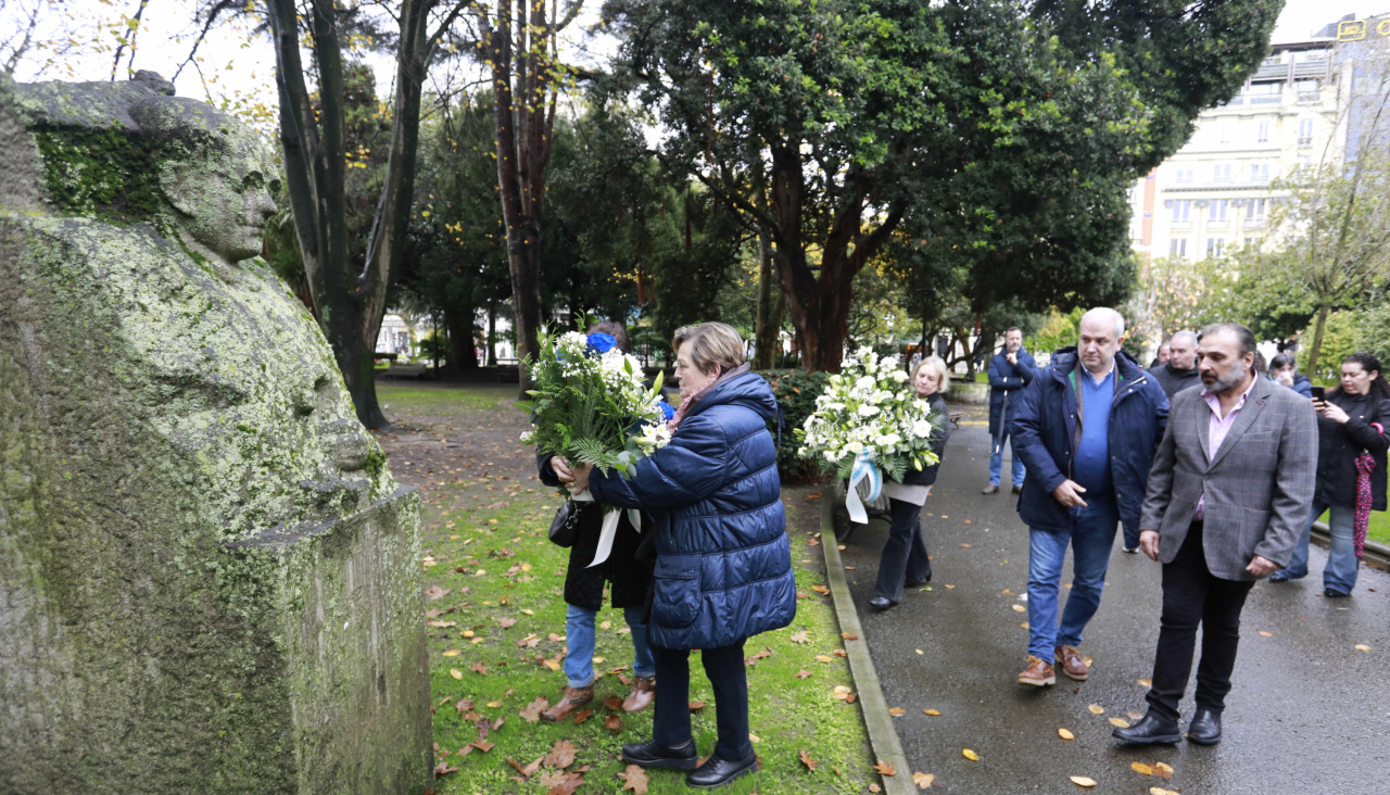 Homenaje a Castelao en A Coruña