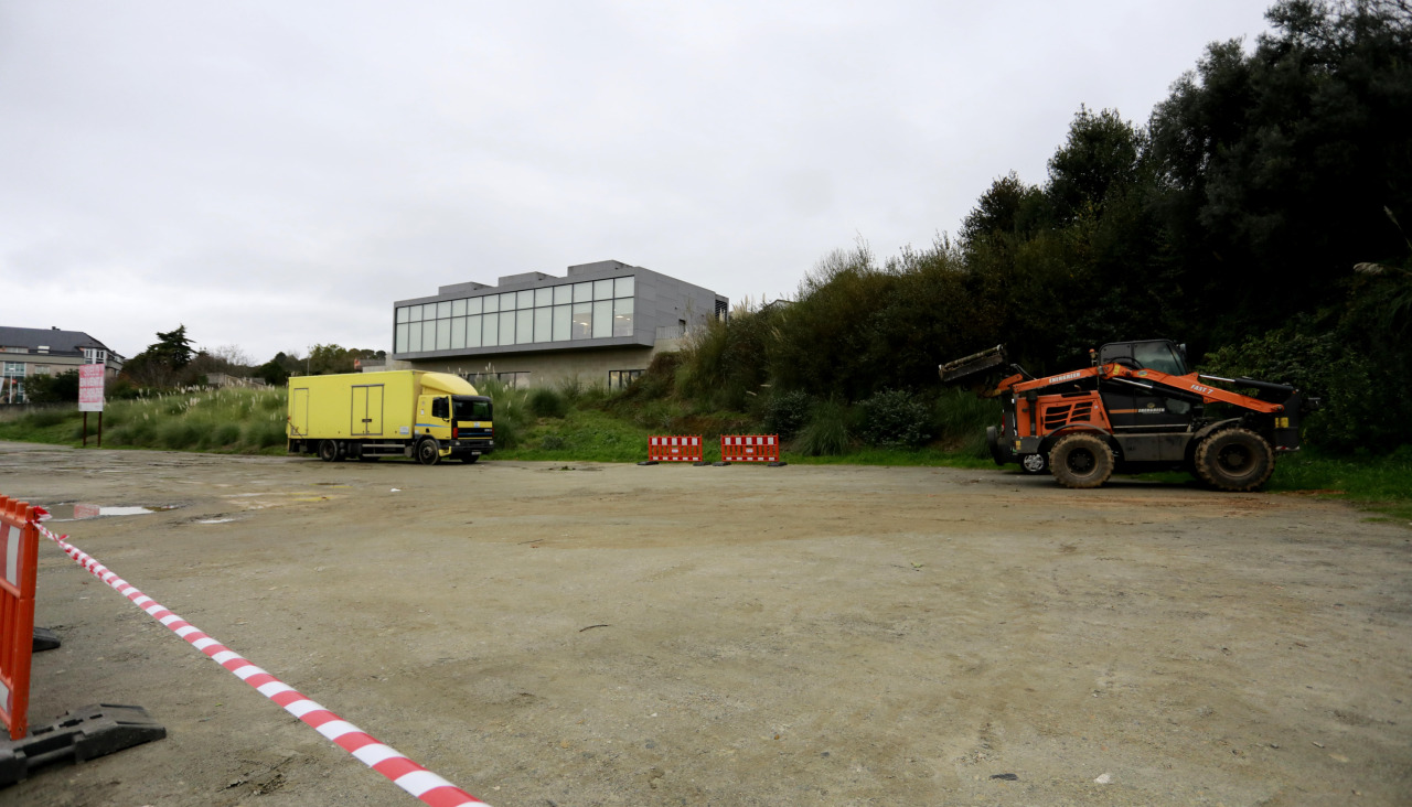 La explanada está precintada desde esta misma semana