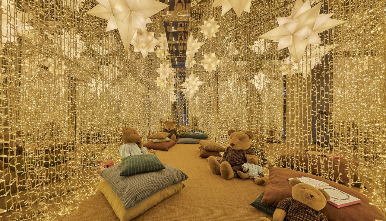 Así es por dentro la tienda pop up navideña de Zara en A Coruña