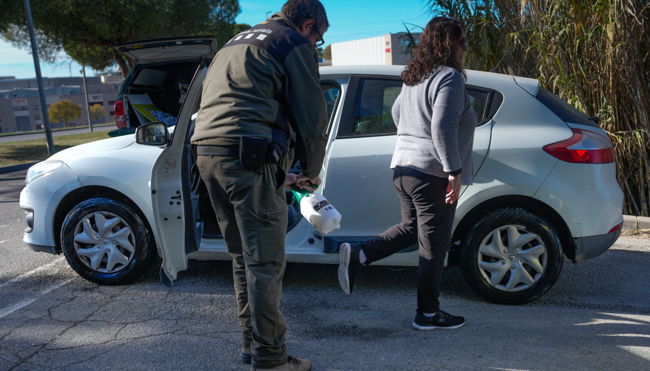 Cataluña prohíbe acceder al medio natural en los 91 municipios del foco de la peste