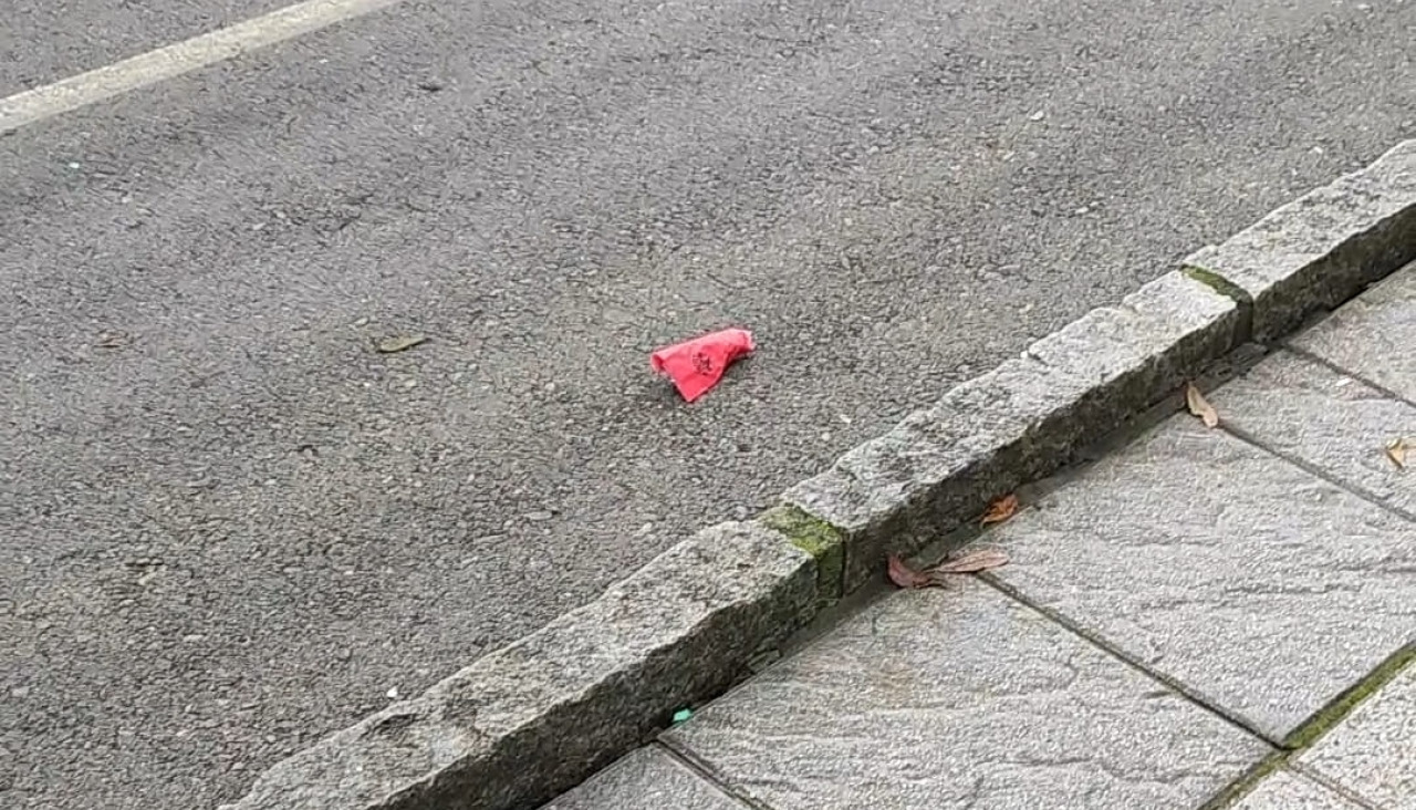 Los vecinos aportaron imágenes para avalar su denuncia sobre el uso de artefactos pirotécnicos en Loureda