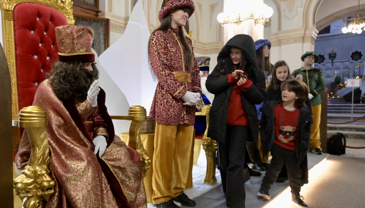 Recepción municipal de los Reyes Magos