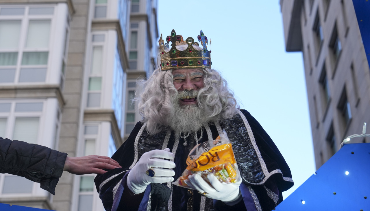 Los Reyes Magos a su paso por Vioño