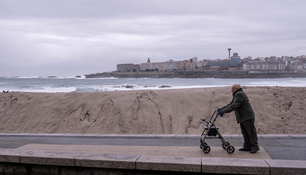 La duna de Riazor, preparada para un nuevo temporal