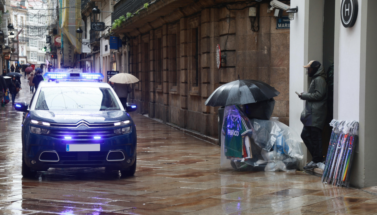 Un vendedor ambulante en la calle Real