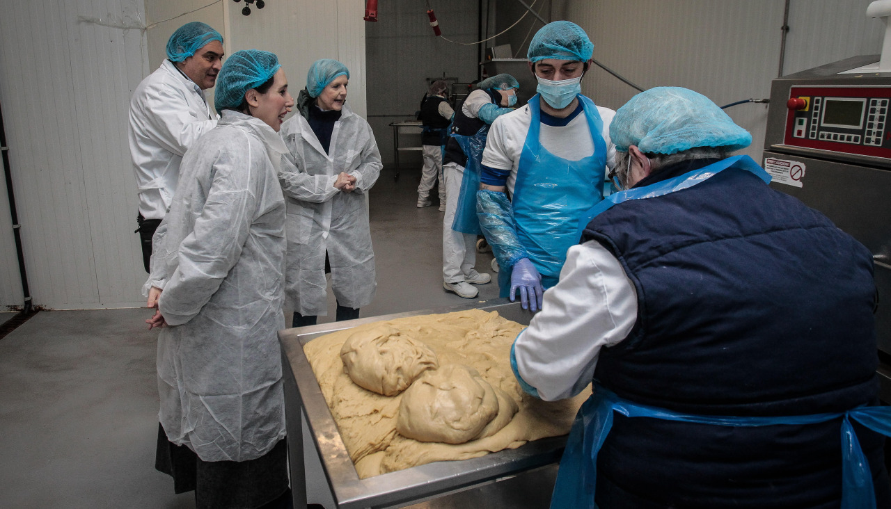 Otra imagen de la visita de Lorenzana y Toca