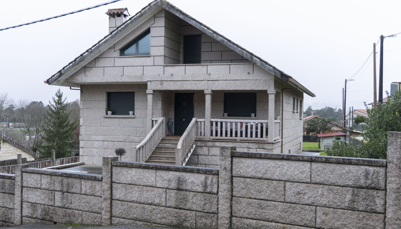 Asesinato mujer en Mos